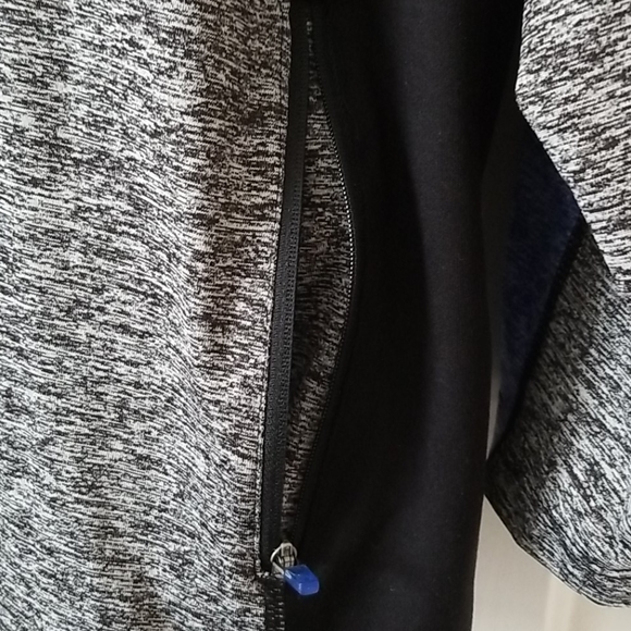 Like New Avenue Jacket - Picture 2 of 5